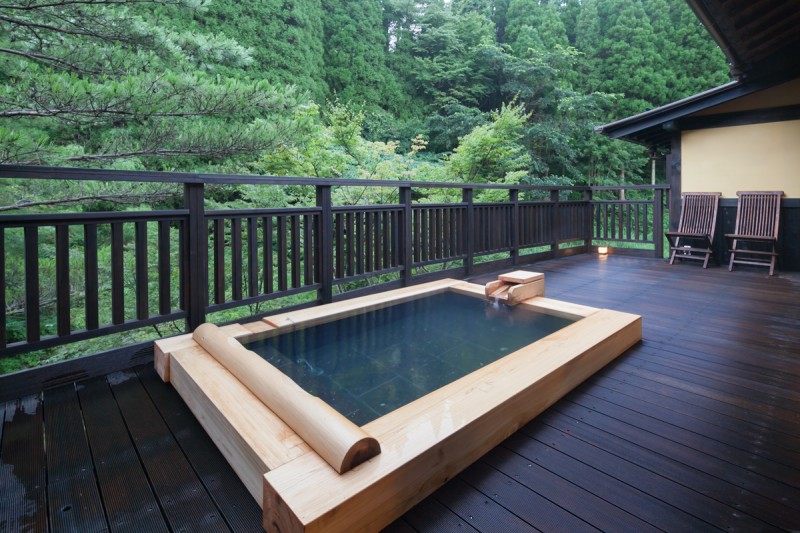Rooms with open-air hot spring baths